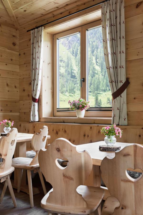 Отель Berggasthaus Hoellensteinhuette Тукс Экстерьер фото